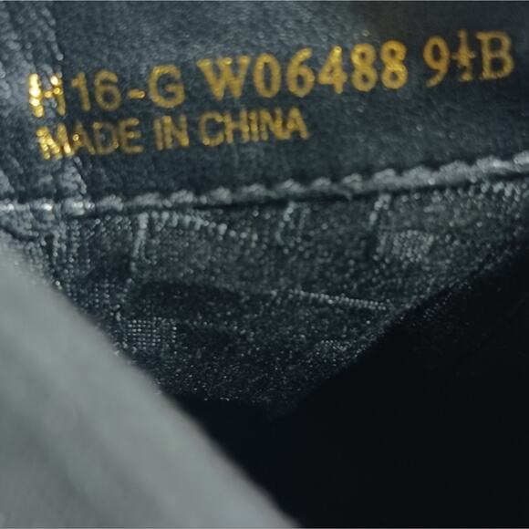 FS2112 GUC $228 Cole Haan Landman II Chelsea Boots size 9.5B - Picture 8 of 10